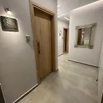 Meteora Gold And Glass 招待所