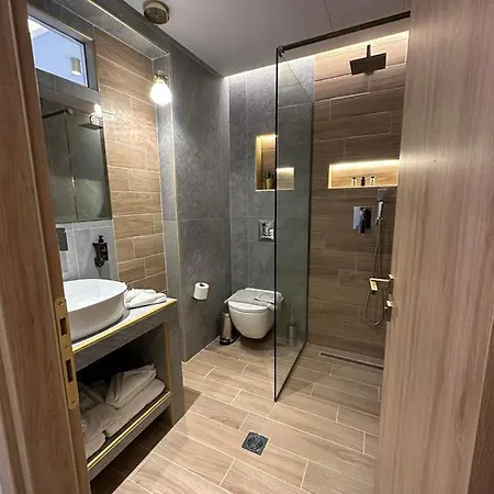 Guest house Meteora Gold And Glass Kalambaka