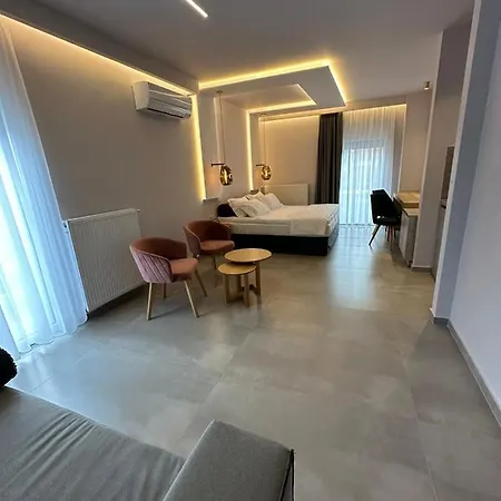 Meteora Gold And Glass 4*