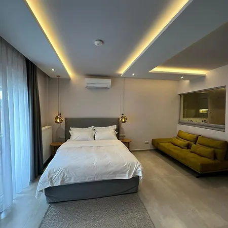 Meteora Gold And Glass