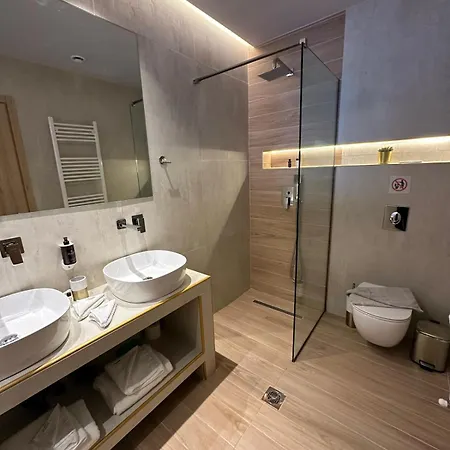 게스트하우스 Meteora Gold And Glass 칼람파카