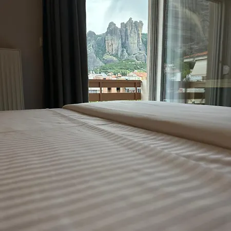 게스트하우스 Meteora Gold And Glass 4*