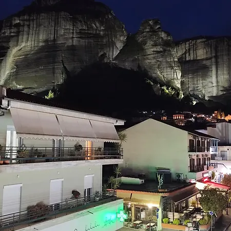 Meteora Gold And Glass 4*