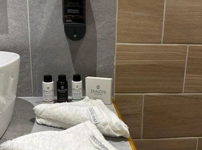 Guest house Meteora Gold And Glass