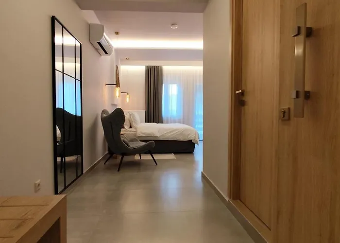 Meteora Gold And Glass