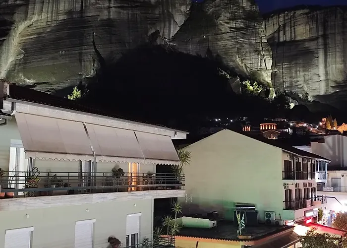 Meteora Gold And Glass 4*